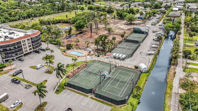 25188 MARION AVENUE E212, Punta Gorda, FL 33950