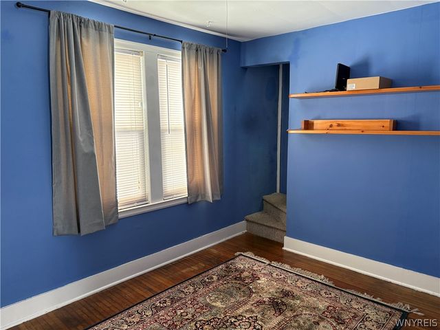 285 Barnsdale Avenue, West Seneca, NY 14224