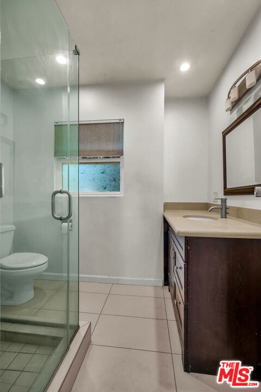 Image 20 of property listing at 13452 Delano Street, Van Nuys, CA 91401