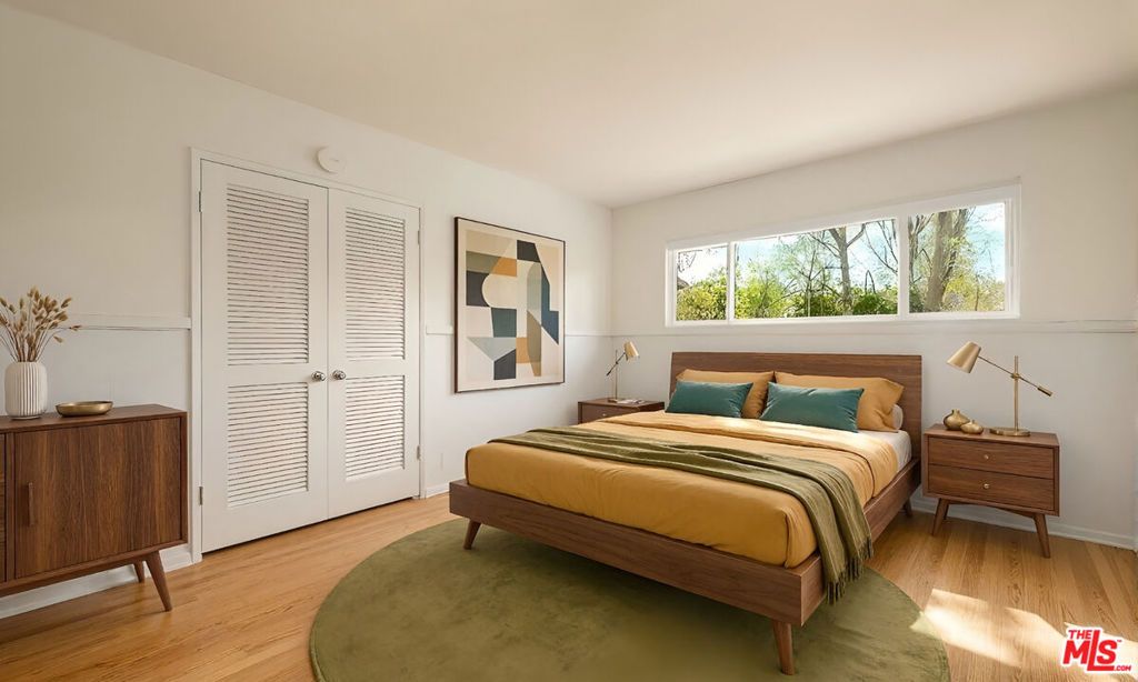 Image 26 of property listing at 13452 Delano Street, Van Nuys, CA 91401