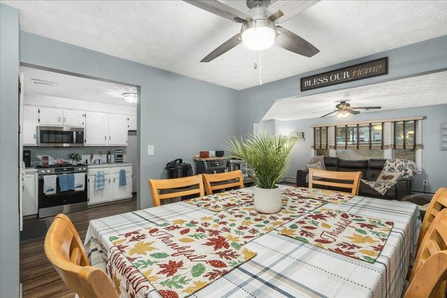 72 Old Derry Road, Londonderry, NH 03053
