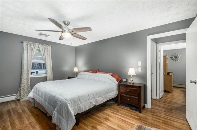 72 Old Derry Road, Londonderry, NH 03053