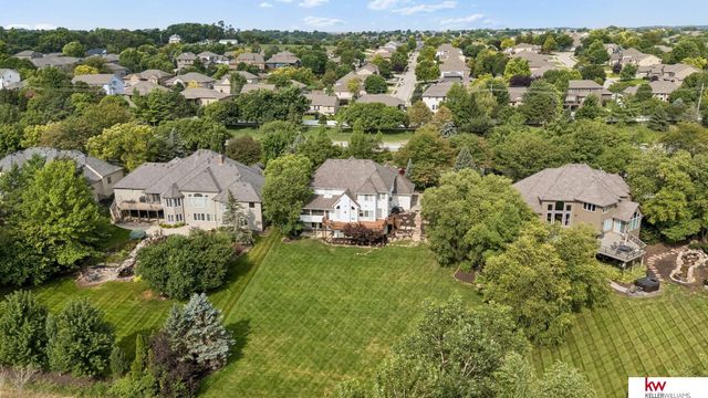 3855 S 179th Terrace, Omaha, NE 68130