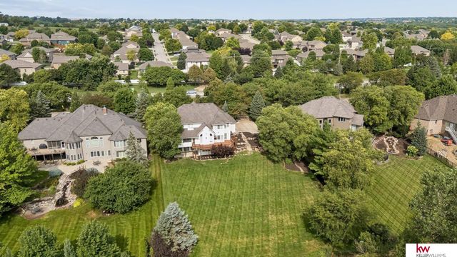 3855 S 179th Terrace, Omaha, NE 68130