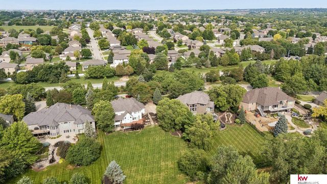 3855 S 179th Terrace, Omaha, NE 68130