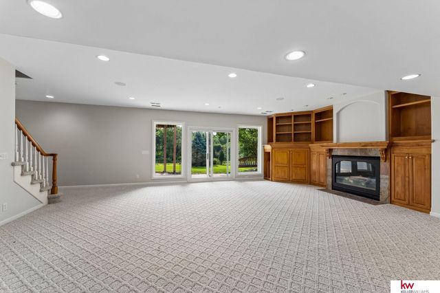 3855 S 179th Terrace, Omaha, NE 68130