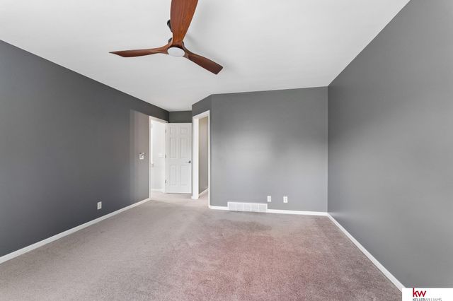 3855 S 179th Terrace, Omaha, NE 68130
