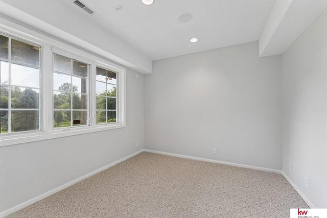 3855 S 179th Terrace, Omaha, NE 68130