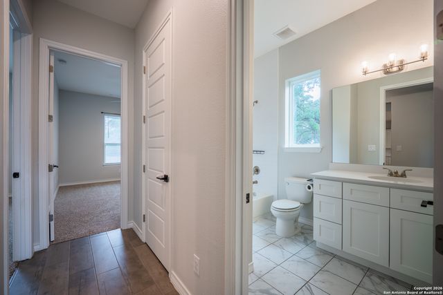 29203 Cheyenne Rdg, Boerne, TX 78015