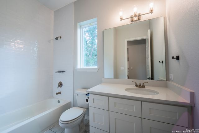 29203 Cheyenne Rdg, Boerne, TX 78015