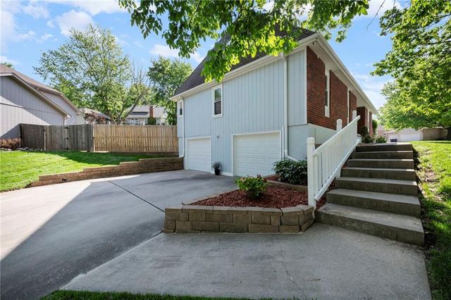 5313 Mccoy Street, Kansas City, MO 64133