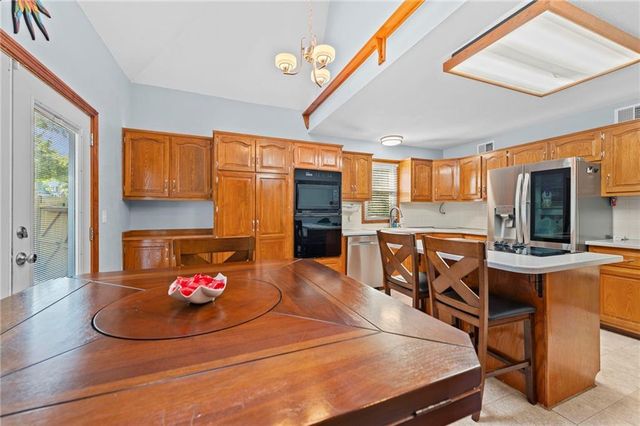 5313 Mccoy Street, Kansas City, MO 64133