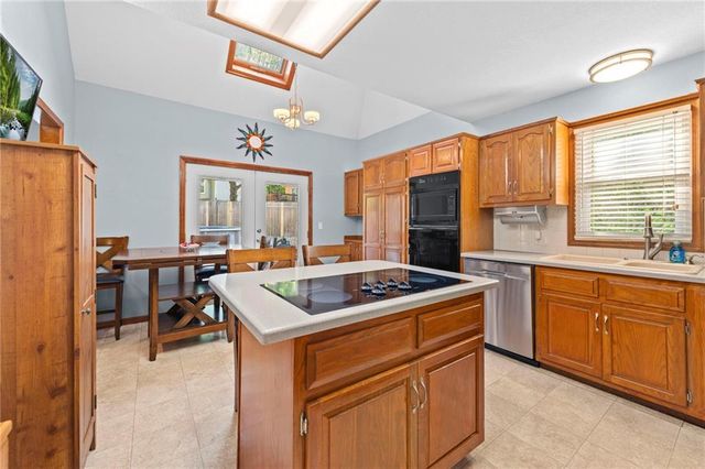 5313 Mccoy Street, Kansas City, MO 64133