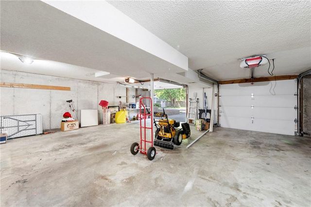 5313 Mccoy Street, Kansas City, MO 64133