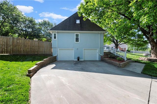5313 Mccoy Street, Kansas City, MO 64133
