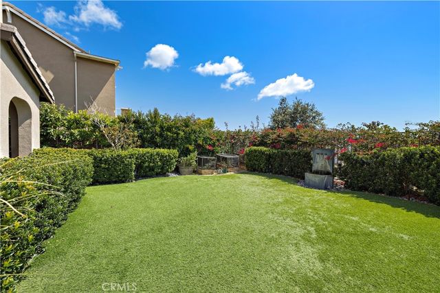 5 Baliza Road, Rancho Mission Viejo, CA 92694