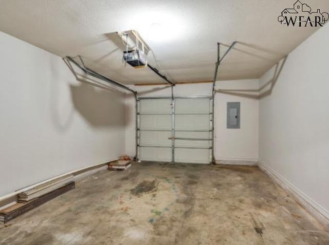 3037 CUNNINGHAM DRIVE, Wichita Falls, TX 76308
