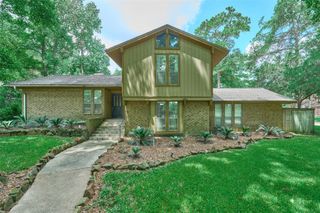 91 April Wind Drive S, Conroe, TX 77356