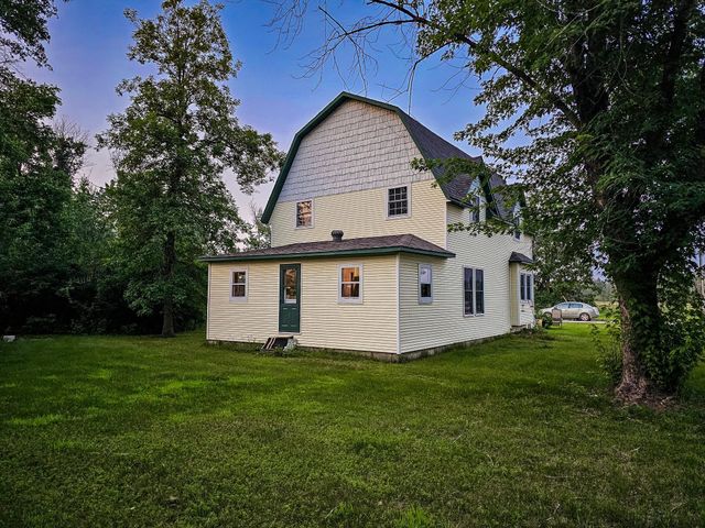 17430 280th St, Sebeka, MN 56477