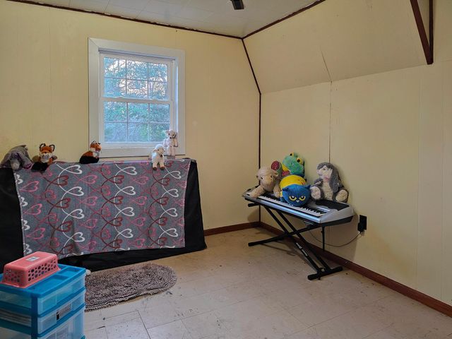 17430 280th St, Sebeka, MN 56477