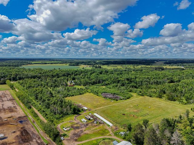 17430 280th St, Sebeka, MN 56477