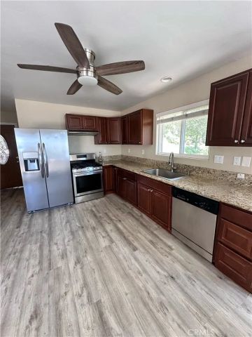 21515 Peak Circle, Cedarpines Park, CA 92322
