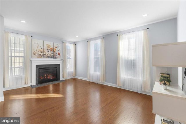 7 MAGPIE LN, Princeton, NJ 08540