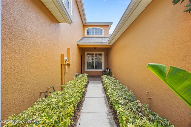 3251 Merrimac Lane, Indialantic, FL 32903