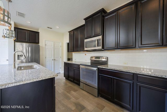 50 EAGLES NEST Lane, St. Johns, FL 32259