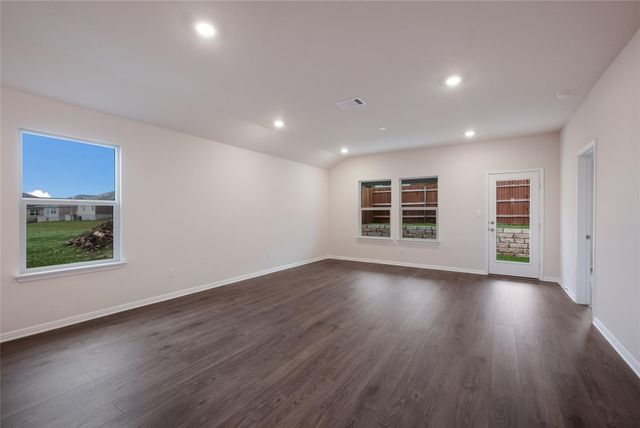 257 Rock Springs DR, Marble Falls, TX 78654