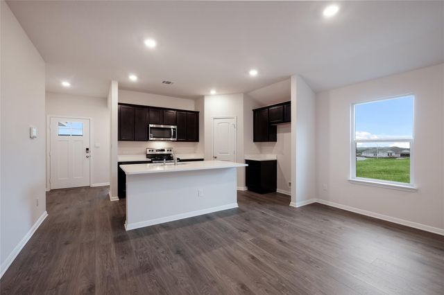 257 Rock Springs DR, Marble Falls, TX 78654