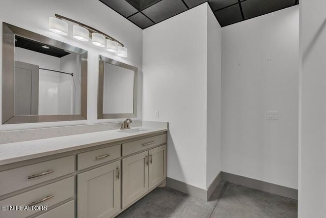 1671 Golf Lane, Livingston, TN 38570