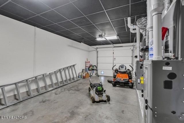 1671 Golf Lane, Livingston, TN 38570