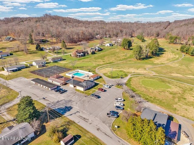 1671 Golf Lane, Livingston, TN 38570