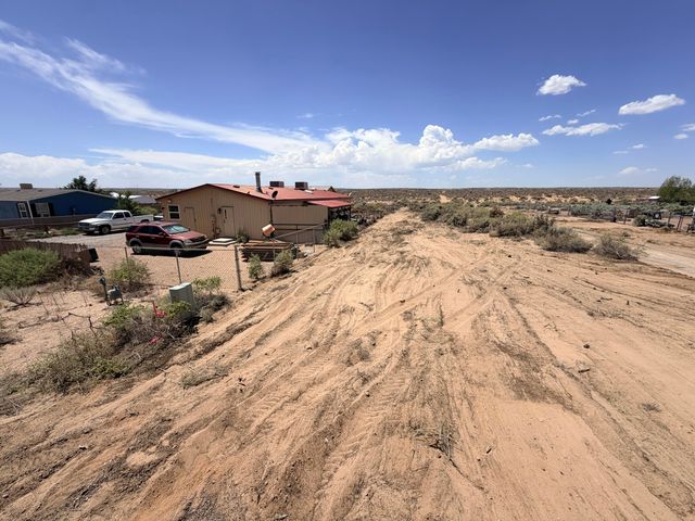 425 Hondo Road SW, Rio Rancho, NM 87124