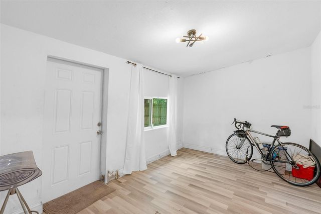 425 S CANDLER AVENUE, Orlando, FL 32835