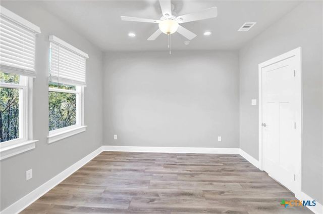 400 Shady Bluff Drive, Wimberley, TX 78676