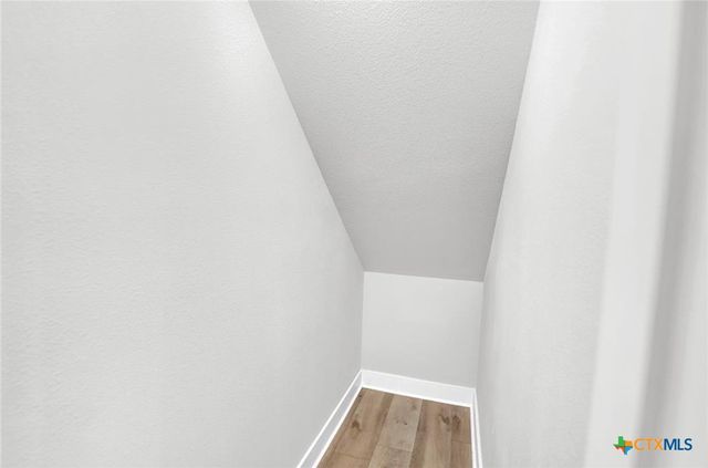 400 Shady Bluff Drive, Wimberley, TX 78676