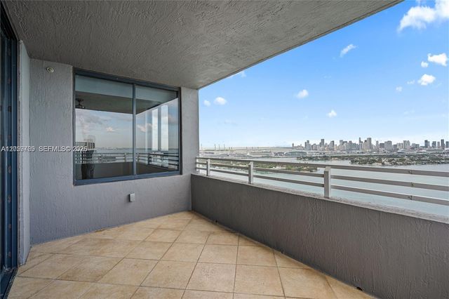 1330 West Ave 2601, Miami Beach, FL 33139