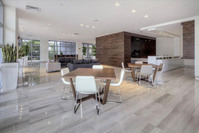 1330 West Ave 2601, Miami Beach, FL 33139