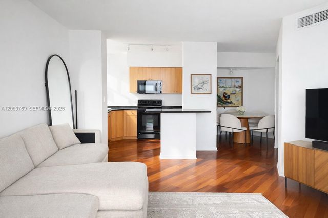 1330 West Ave 2601, Miami Beach, FL 33139