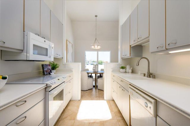 931 Lido Lane, Foster City, CA 94404