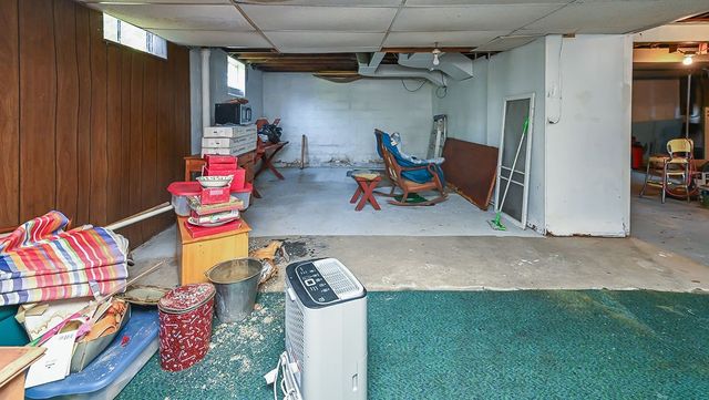 4515 Tuscarawas Rd, Brighton Twp, PA 15009