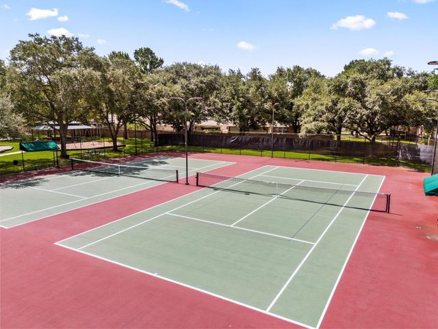 9319 Hudson Bend Circle, Houston, TX 77095