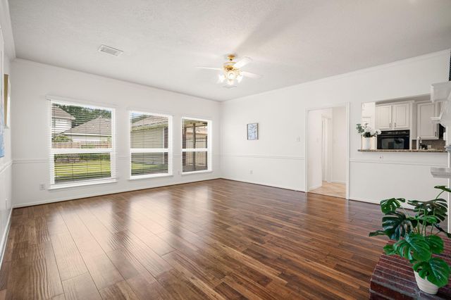 9319 Hudson Bend Circle, Houston, TX 77095