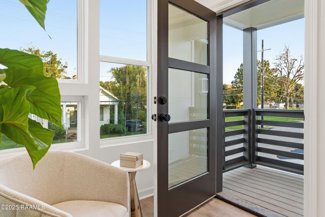 618 S Washington Street 8b, Lafayette, LA 70501