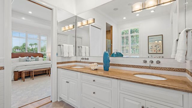 677 Village Road, North Palm Beach, FL 33408