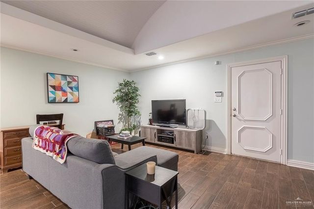 1902 Sundance Street, Palmhurst, TX 78573