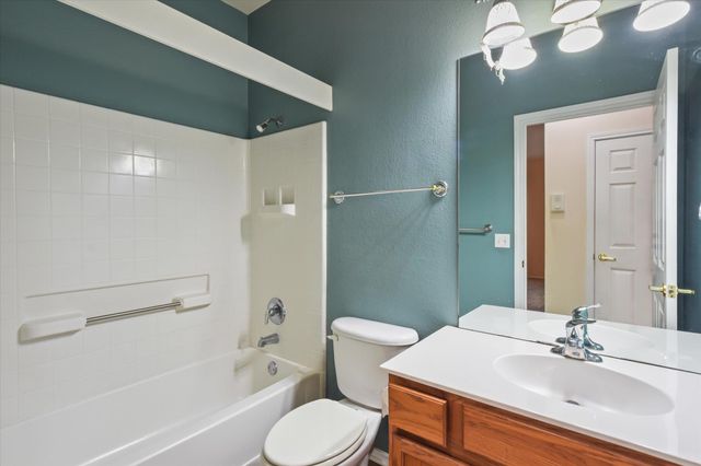 111 Bonham LOOP, Georgetown, TX 78633