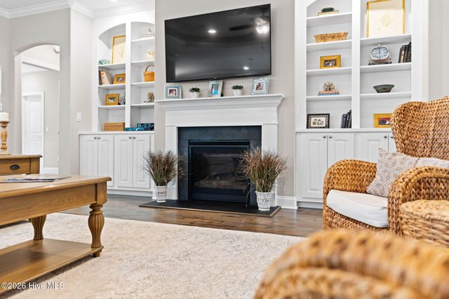 2712 Shady Pine Circle, Southport, NC 28461